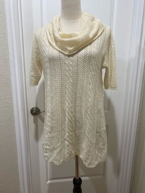 Line 100% Cashmere Oversize Cowl-neck Sweater Size Large flaw*